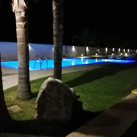 Carla Guest house